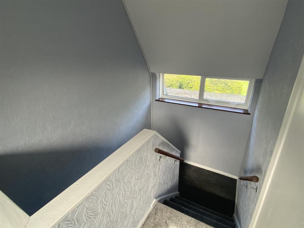 Additional image 12 of Roe Green Lane, Hatfield