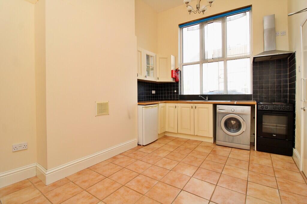 House in Rugby, Warwickshire - More