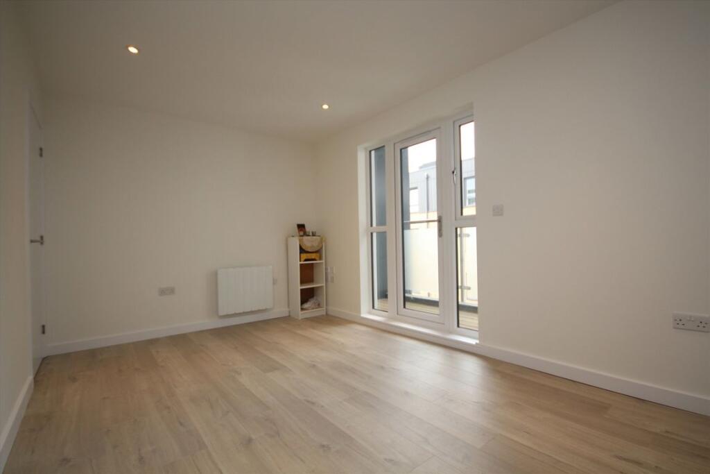 Apartment in London - View 4