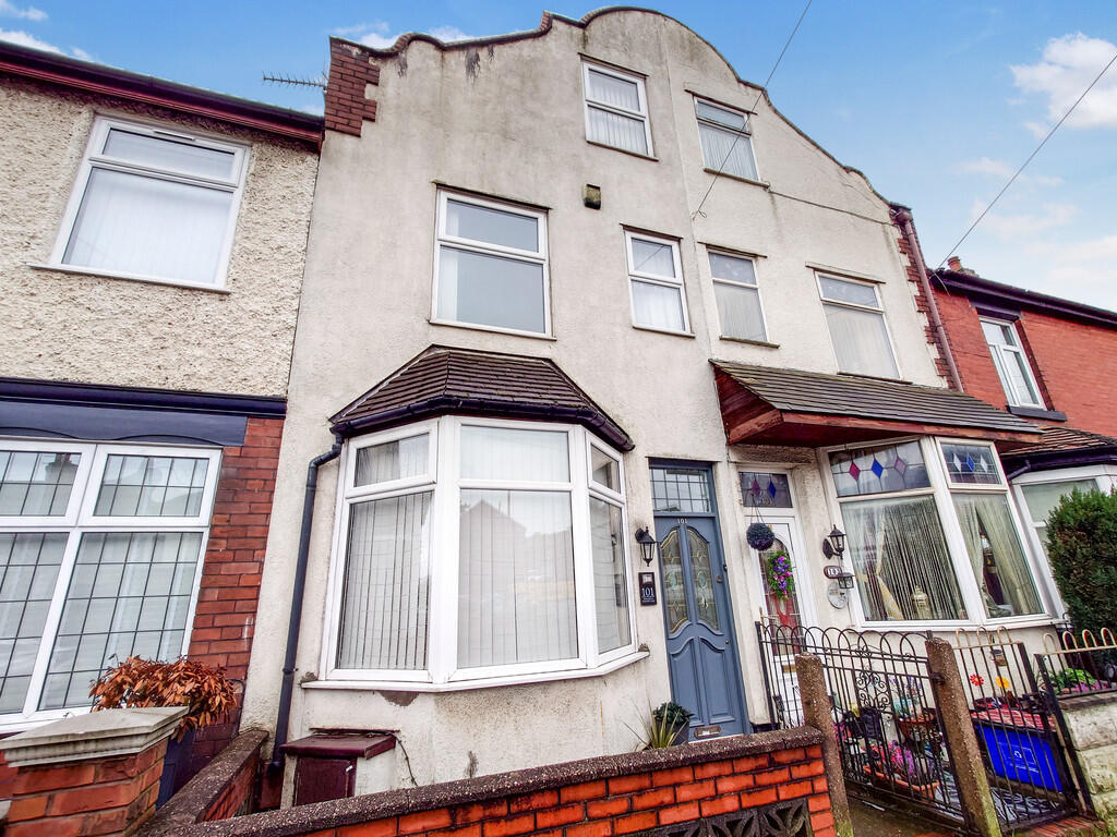 3-bed terraced on Dimsdale Parade East, Wolstanton, £175,000