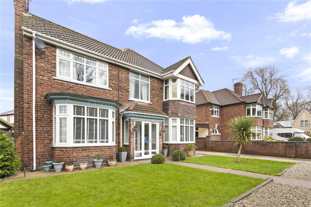 Main image of property: Weelsby Road, Grimsby, North East Lincs, DN32