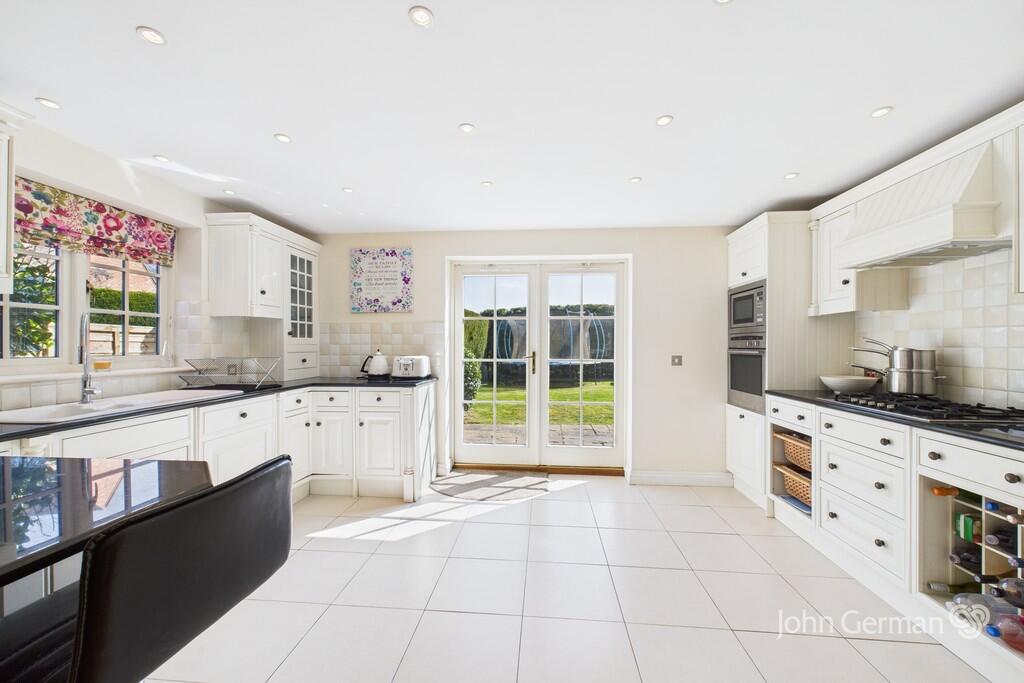 Wood Lane, Yoxall photo 3