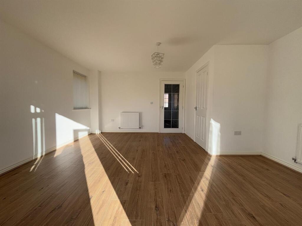 House in Swansea - View 5