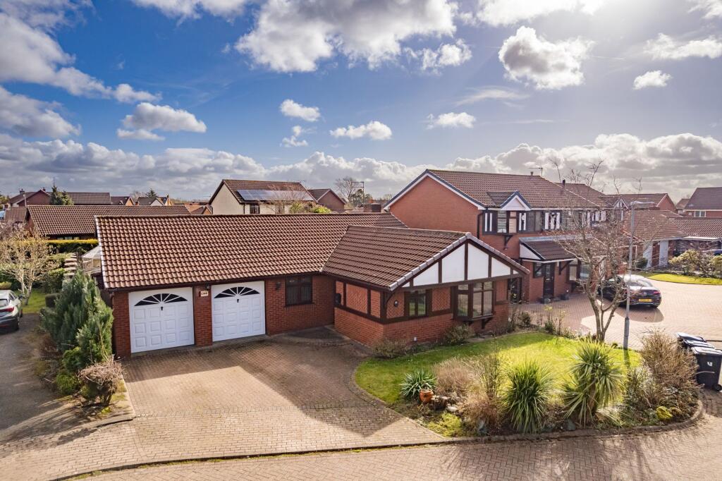 Main image of property: Aylsham Close, Widnes, WA8