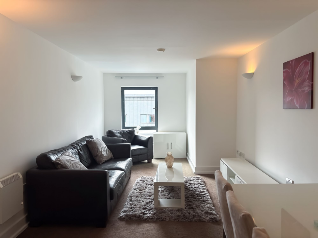 Apartment in Liverpool - View 5