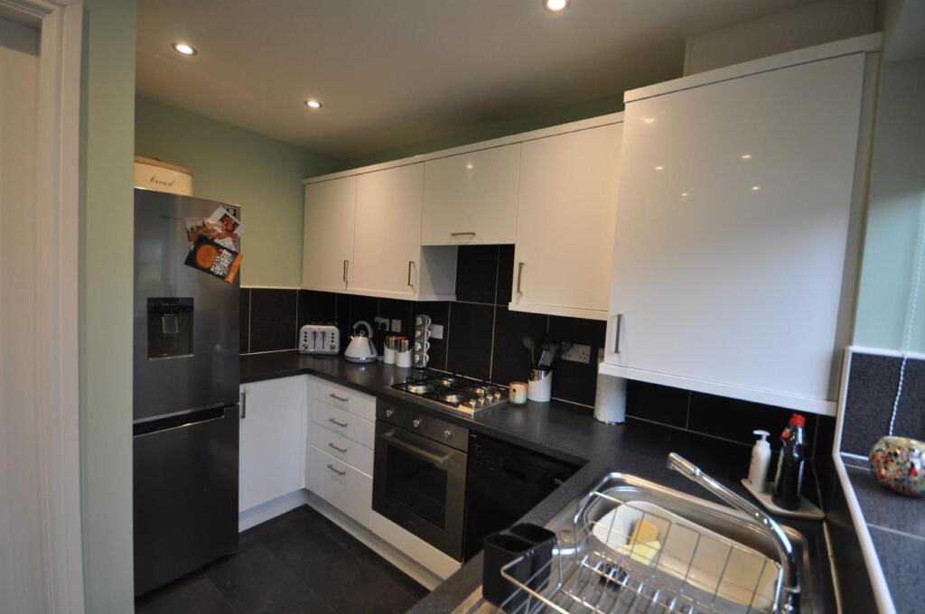 House in Doncaster - View 5