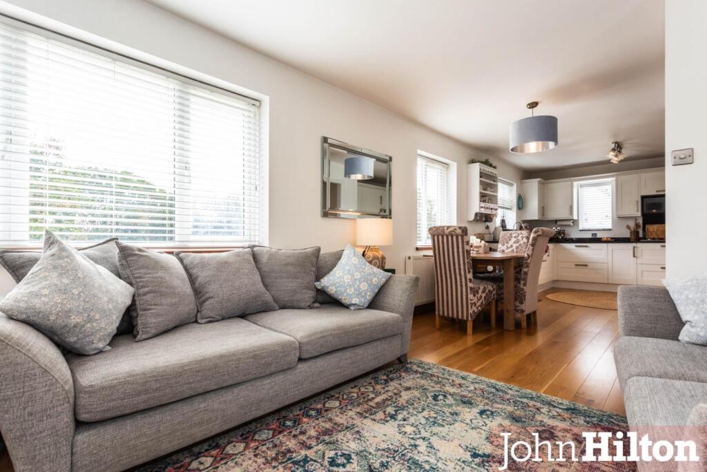 House in Brighton, Bevendean - View 4