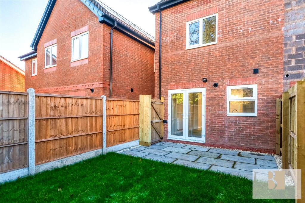 16 Foxglove Close, Stourport-on-Severn, Worcestershire photo 3