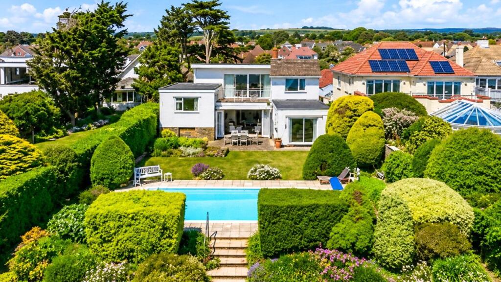 South Drive, Ferring, Worthing, BN12