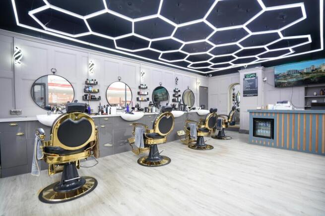 Tavistock St & Claren St - The Barbers-3.jpg