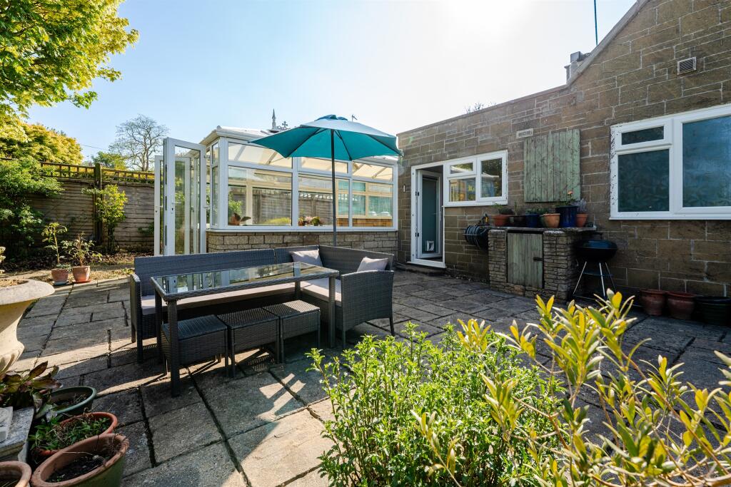 House in Taunton - View 5