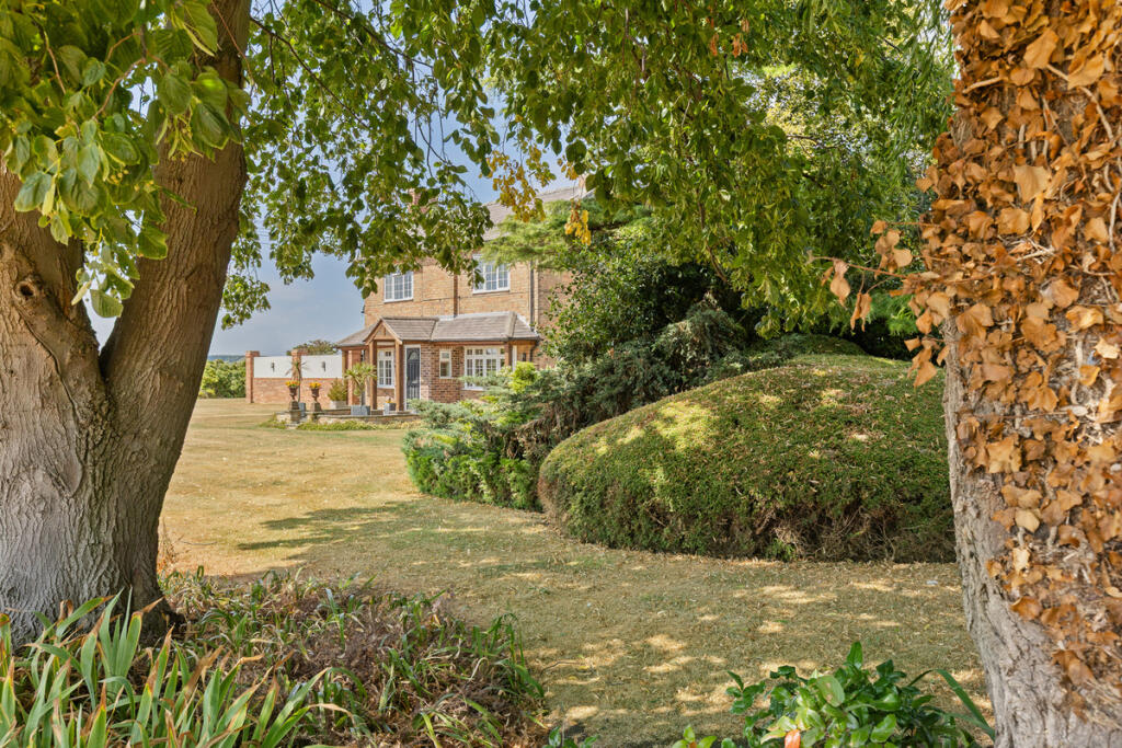 Main image of property: Carr Road, Doncaster, DN10