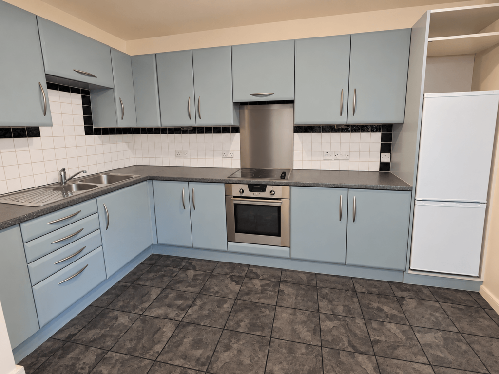 Apartment in Manchester - View 3