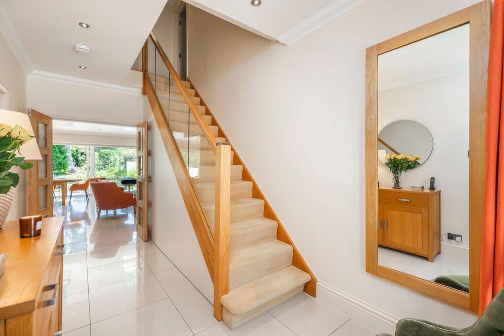 Brownsea View Avenue, Lilliput, BH14 - View 6