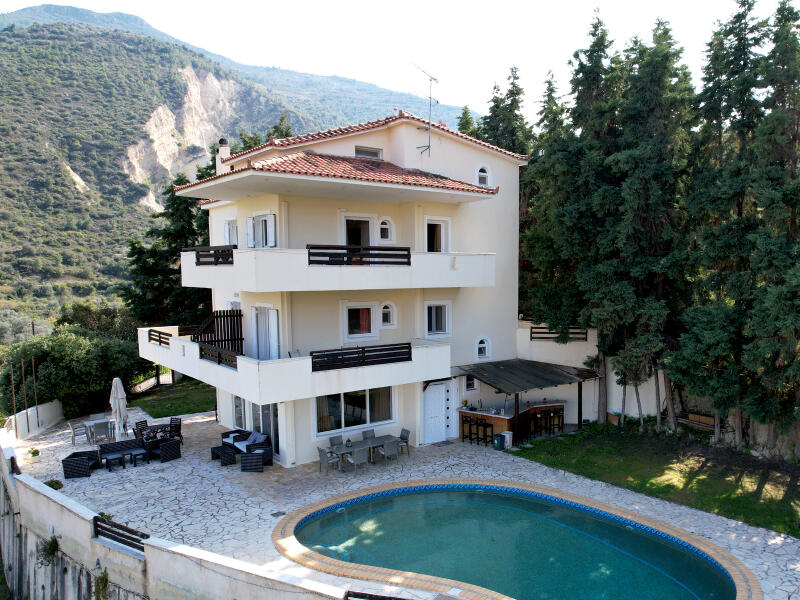 Main image of property: Xylokastro, Corinthia, Peloponnese