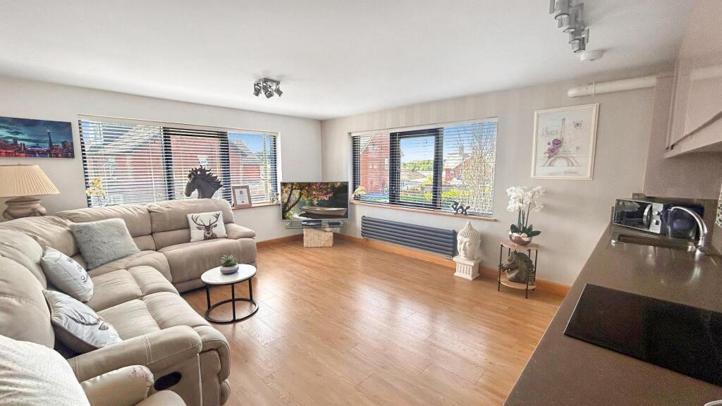 Main image of property: The Hamptons, Ashford Road, Fordingbridge