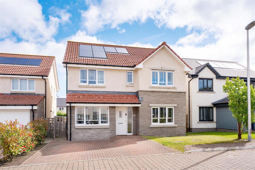 Main image of property: Turnpike Road, East Calder, Livingston