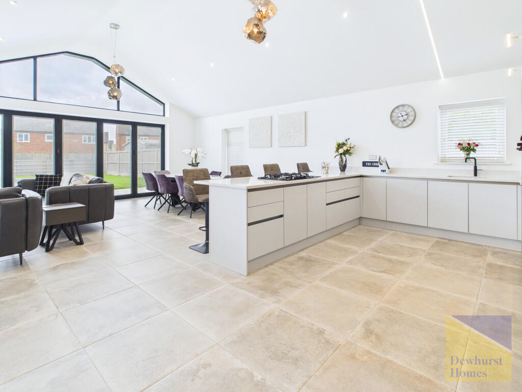House in Preston - View 4