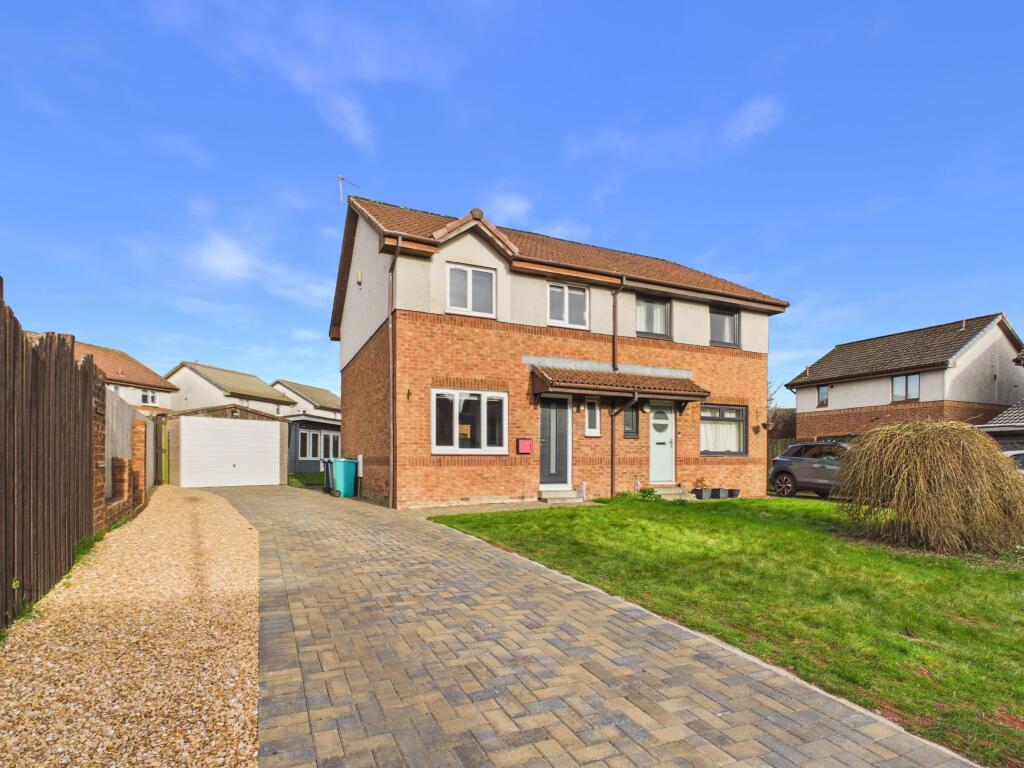 Main image of property: Bridgend Crescent, Moodiesburn, Glasgow