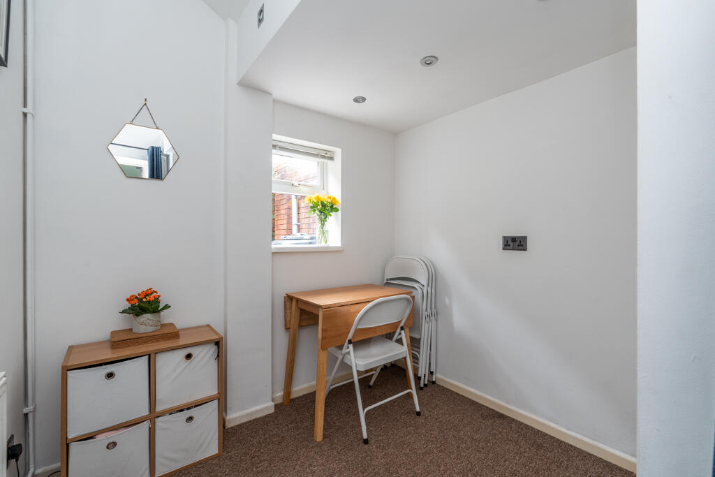 House in Southampton - View 3