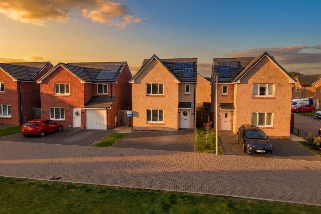 Main image of property: 4 Oswald Street, Carnoustie, DD7 7DN
