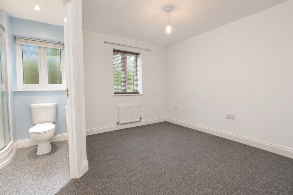 House in Newcastle upon Tyne, Blakelaw, East Denton - View 4