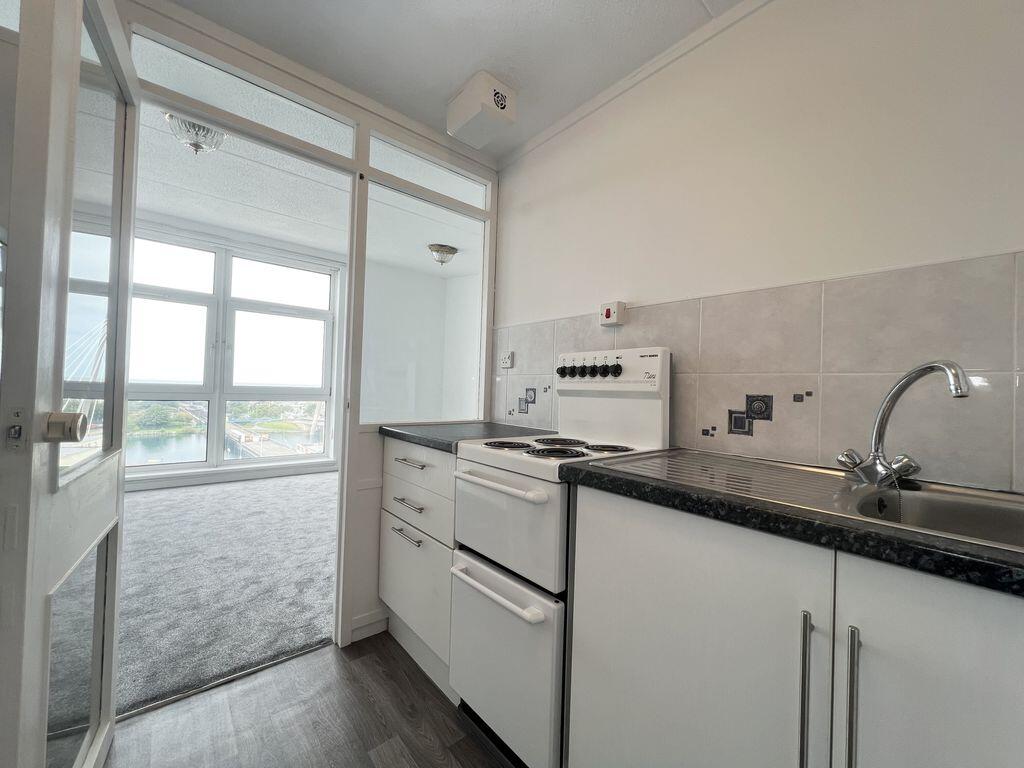 Apartment in Preston - View 2