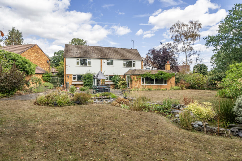 Main image of property: Dukes Close, Gerrards Cross, Buckinghamshire, SL9