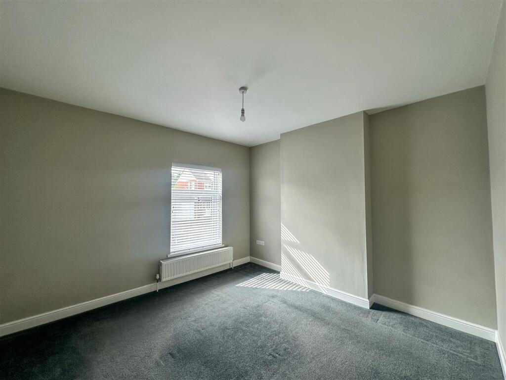 House in Derby - View 5