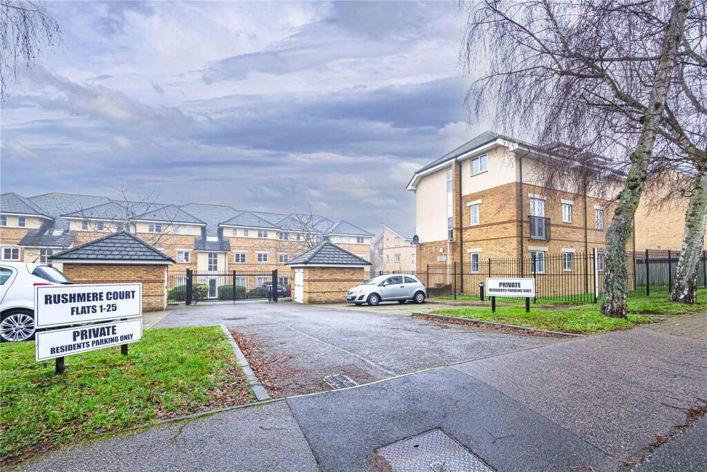 Main image of property: Ebberns Road, Apsley, Hemel Hempstead, Hertfordshire, HP3