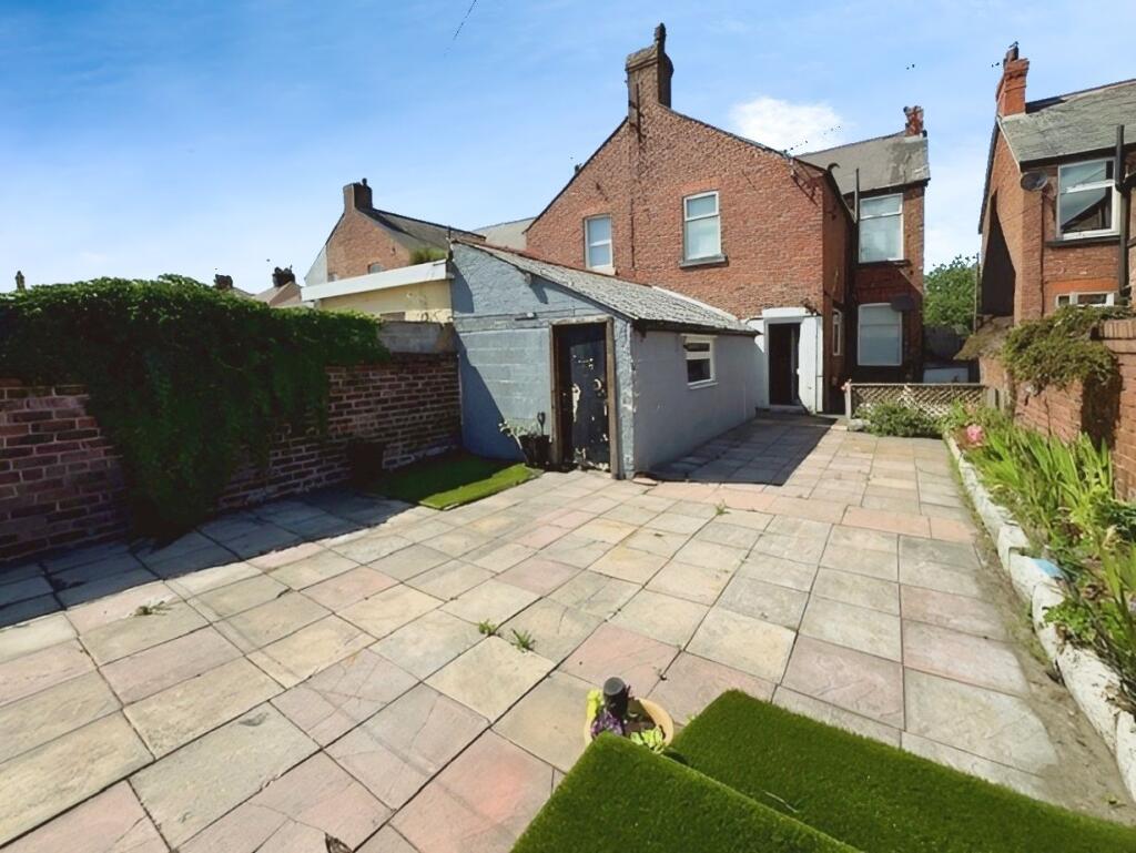 Marine Road, Prestatyn, Denbighshire LL19 7HE photo 3