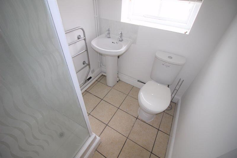 Apartment in Swindon - View 5