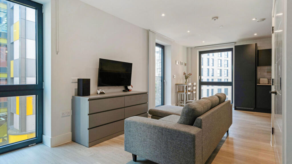 Apartment in Brighton - View 2