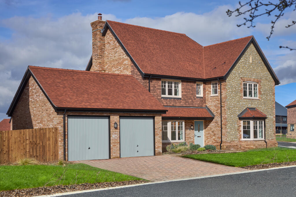 Main image of property: Land lying to the east of Hermitage Lane, 
Maidstone, 
ME16 9NT