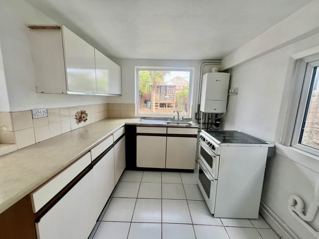 House in Portsmouth - View 4