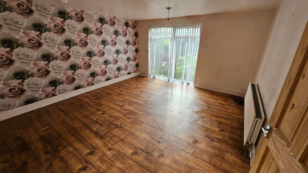 Main image of property: Dulverton Place, Beeston, Leeds, LS11 0LB