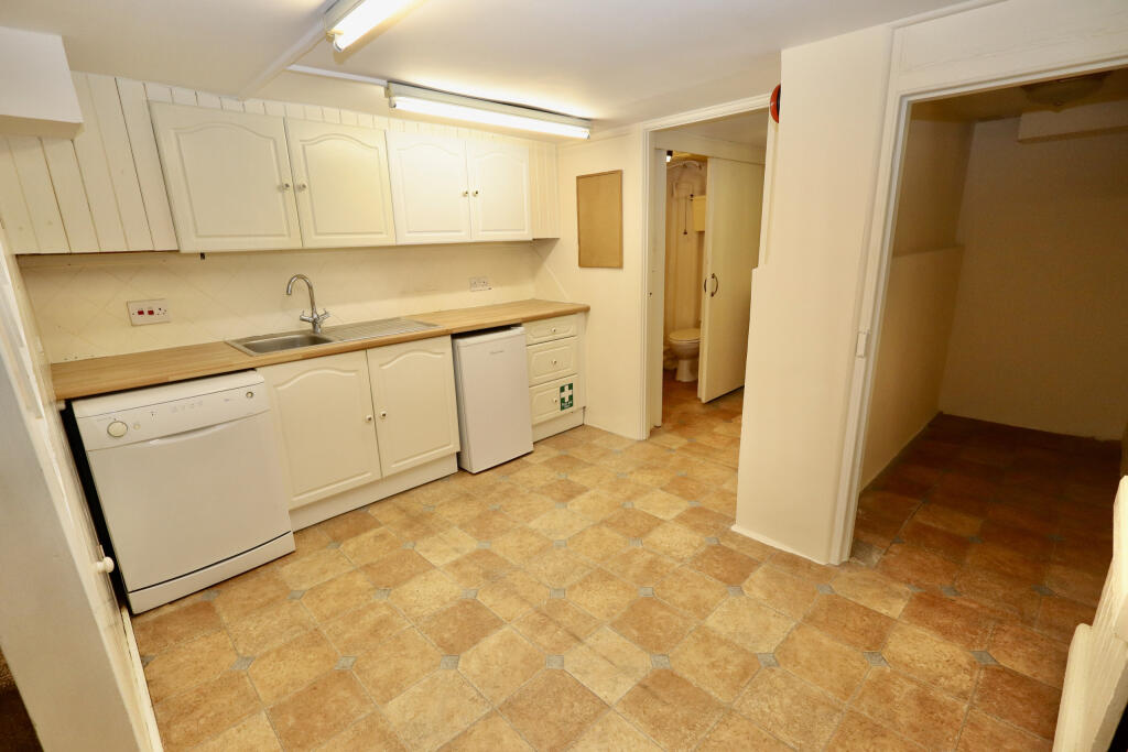 House in Wells, Somerset - View 5