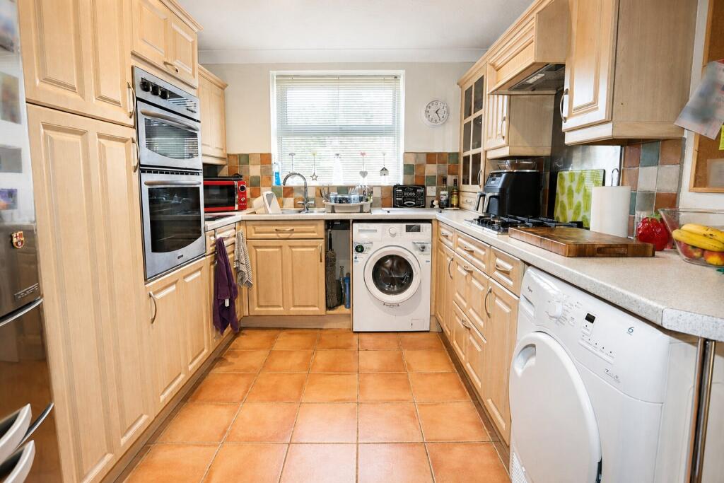 House in Northampton - View 3