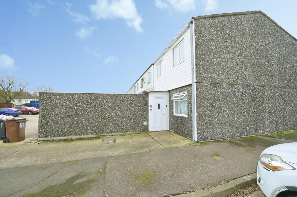 Main image of property: Foxglove Road, South Ockendon, Essex, RM15