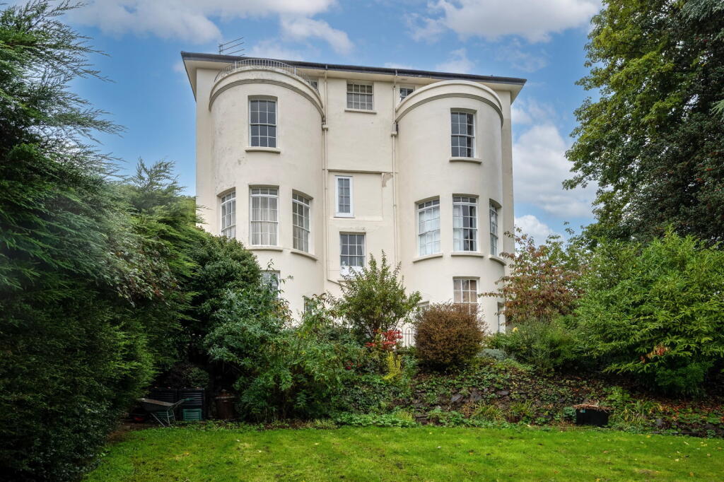 Main image of property: Worcester Road, Malvern, WR14 4AB