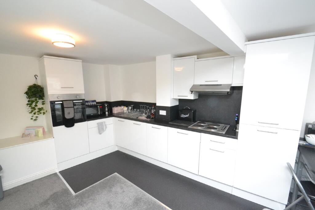 Main image of property: Oakwood Avenue, Oakwood, Leeds, LS8