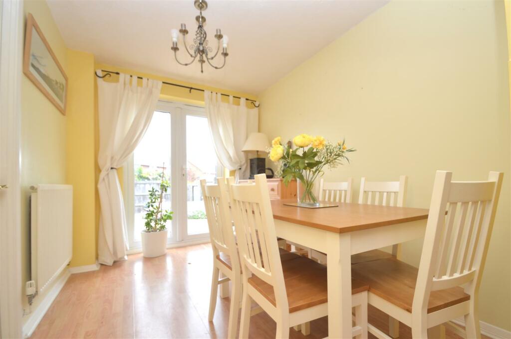 Clarence Road, East Cowes photo 3