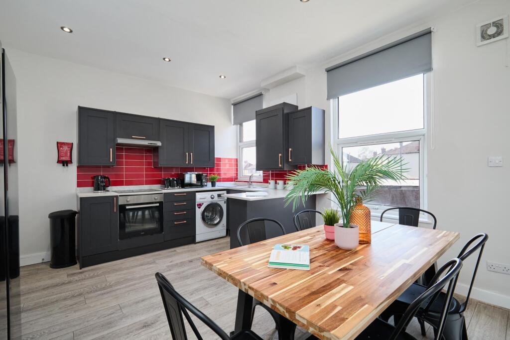 House in Leeds - View 3