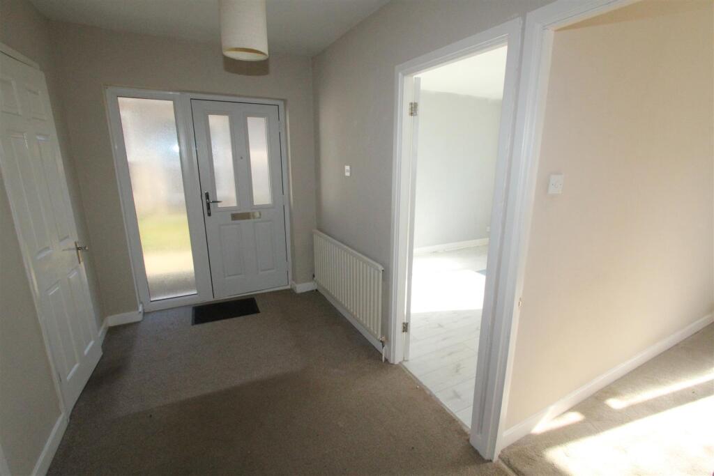 Woodside, Hertford Heath photo 3