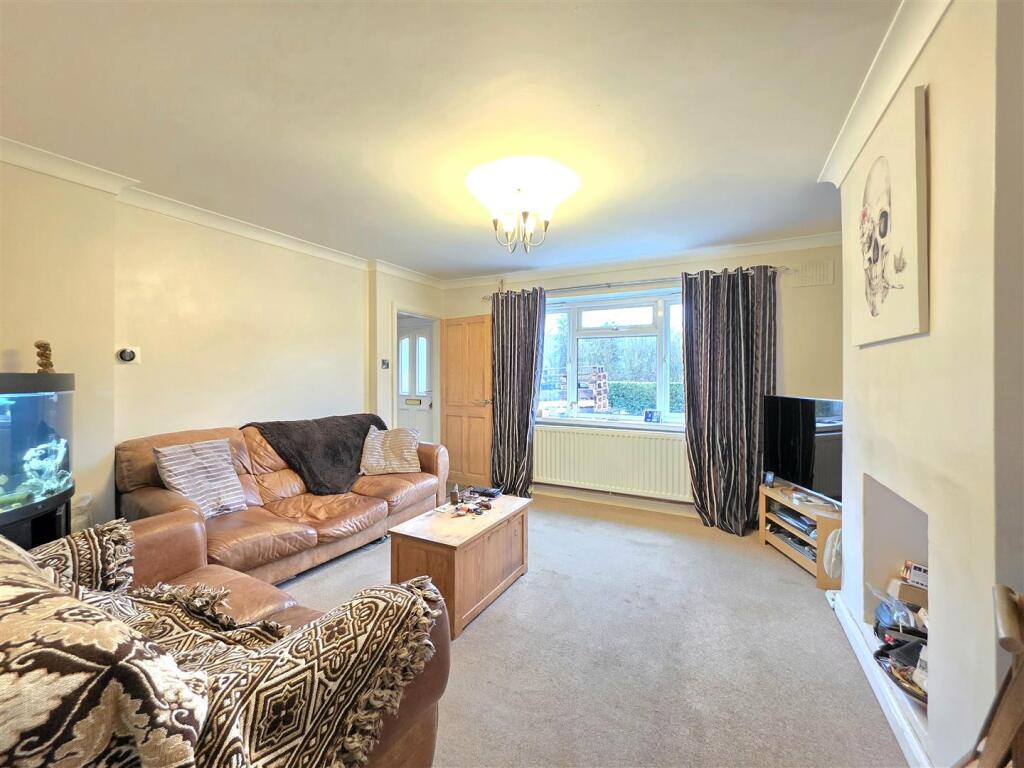 Coronation Avenue, Deeping St. Nicholas photo 2