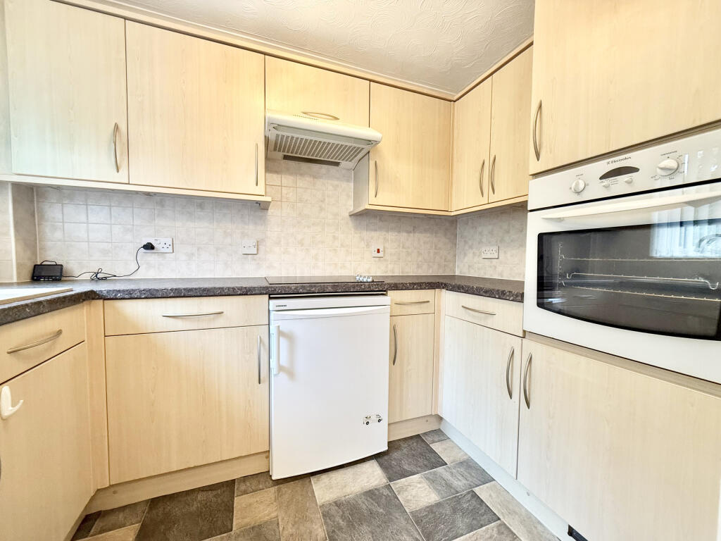 Apartment in Bournemouth - More