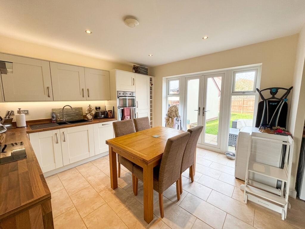 House in Thornbury, Upper Morton - View 5
