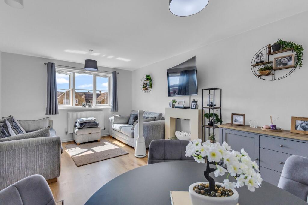 Apartment in Dover, Whitfield - View 2