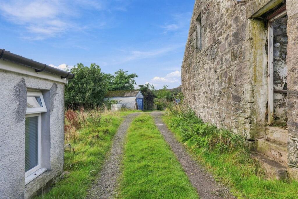 House in Paisley - More