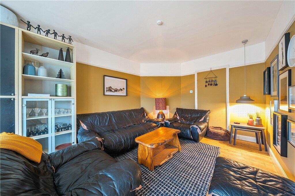 Clamp Hill, Stanmore, HA7 photo 4